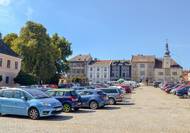 "Jan Welzl - polarňi cesovatel oznamuje městu Zábřehu a jeho známím a Kamarádům: děkuji mnohokráte včeckym přátelům který mně na moem odcestovaňi na nadraži vyprovodili, na tu obrovskou cestu do dalekého severu. To vyprovozeni bylo naramně slabe. To nebylo také požadani poněvač jsem skrz ty dlouhý roky, co jsem pro žil těch polarňich Krajinách neznamym skorem každému člověku v Zabřeze," sdělil Welzl když se se svým rodištěm v roce 1929 loučil nadobro. Zemřel v osmdesáti letech v kanadském Dawson City, kde prožil své poslední roky.