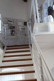 "Jan Welzl - polarňi cesovatel oznamuje městu Zábřehu a jeho známím a Kamarádům: děkuji mnohokráte včeckym přátelům který mně na moem odcestovaňi na nadraži vyprovodili, na tu obrovskou cestu do dalekého severu. To vyprovozeni bylo naramně slabe. To nebylo také požadani poněvač jsem skrz ty dlouhý roky, co jsem pro žil těch polarňich Krajinách neznamym skorem každému člověku v Zabřeze," sdělil Welzl když se se svým rodištěm v roce 1929 loučil nadobro. Zemřel v osmdesáti letech v kanadském Dawson City, kde prožil své poslední roky.