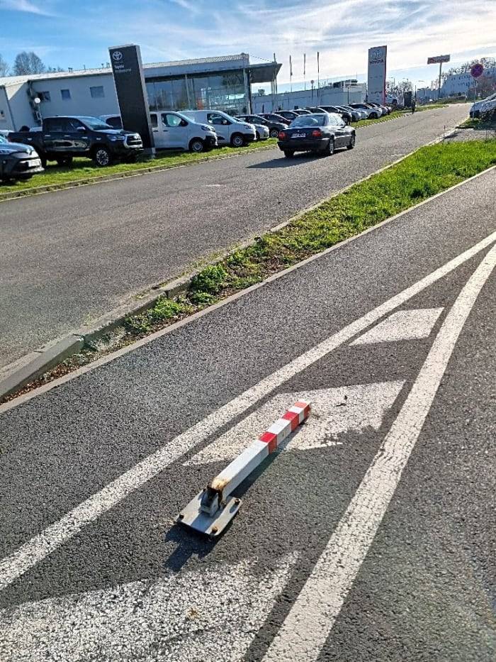 Závada odstraněna.