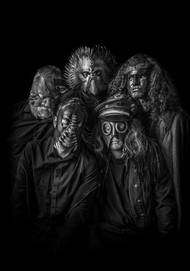 Olaf Olafsonn and the Big Bad Trip. Ukázka z výstavy fotografií Vojtěcha Vlka nazvané Masked Musicians, která je od 8. května do 7. června k vidění v pražském klubu Rock Café.