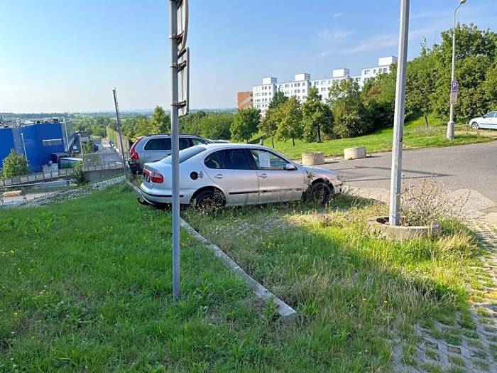 Stav změněn z HelpDesku Praha 14