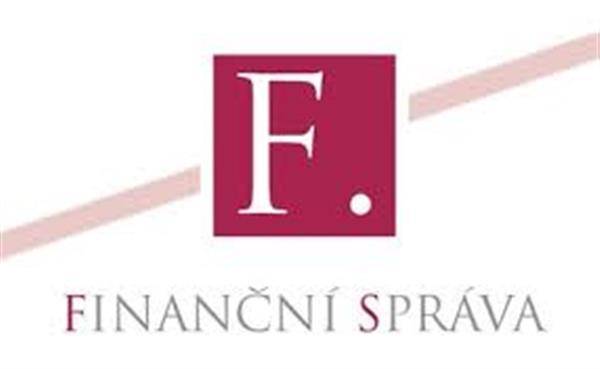 Pro rok 2024 mohou OSVČ dobrovolně vstoupit do paušálního režimu, vystoupit z něj, změnit pásmo paušální daně nebo mohou změnit výši daně za rok 2023 do středy 10. ledna 2024 včetně. Příslušné oznámení lze finančnímu úřadu doručit elektronicky, poštou i osobně na podatelnu. V paušálním režimu platí OSVČ pouze měsíční paušální zálohy namísto záloh na daň z příjmů a pojistného na důchodové a zdravotní pojištění. Výše paušálních záloh ve všech třech pásmech od ledna vzroste a je proto potřeba do 20. ledna přenastavit trvalé bankovní příkazy. V současnosti paušální daň využívá přes 102 tisíc živnostníků.