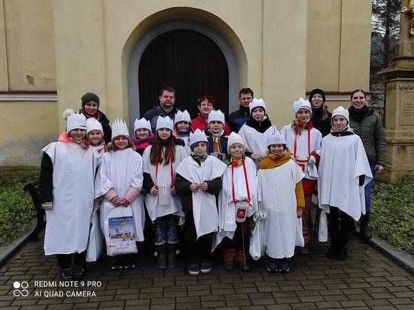 V sobotu 6.1.2024 proběhla v naší obci Tříkrálová sbírka. Vybralo se 20 629,- Kč.
Děkujeme všem co přispěli, koledníkům a jejich doprovodům.