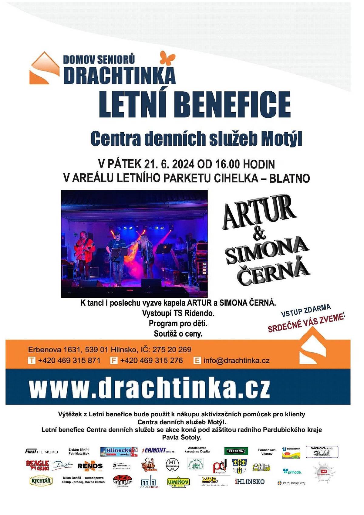 KINO V MFC
 
Úterý 18. června od 19 h
 
Láska na zakázku
Lehká komedie plná oblíbených hereckých tváří, mezi kterými nechybí ani dva čeští Belmondové! Zatímco většina romantických hrdinů musí ujít strastiplnou cestu, aby se jejich přání splnila, Eva a Vítek dostanou hned na začátku všechno, po čem touží. Jenže záhy se z jejich splněných snů stane skutečná noční můra a jim začne docházet, že opravdové štěstí na ně čeká jinde, než si doteď mysleli. Režie: Eva Toulová. Hrají: Eva Toulová, Martin Kraus, Jiří Krampol, Václav Vydra, Uršula Kluková a jiní.
Komedie ČR, 82 minut, mládeži do 12 let nevhodné, vstupné 140 Kč
 
Středa 19. června od 19 h
 
Království Planeta opic
Režisér Wes Ball přichází s čerstvým a strhujícím příběhem z Planety opic, který se odehrává několik generací v budoucnosti od vlády lidoopa Cézara. V té době jsou opice na planetě dominantním živočišným druhem a lidé musejí přežívat v úkrytech. Zatímco nový opičí tyran buduje své království, jistý mladý lidoop podniká strastiplnou cestu, během níž se musí vyrovnat s minulostí a učinit náročná rozhodnutí, která budou mít zásadní vliv na budoucnost opic i lidí. Hrají: Peter Macon, William H. Macy a jiní.
Sci-fi film USA s čes. titulky, 144 minut, mládeži do 12 let nevhodné, vstupné 150 Kč
 
 
MULTIFUNKČNÍ CENTRUM - FOYER
 
do 7. října
 
Grafici z Poličky
Výstava prací v oboru Grafika v marketingu.
Výstavu je možné navštívit během konání kulturních akcí.
 
 
VZDĚLÁVACÍ CENTRUM PLANETA HLINSKO
 
Středa 19. června od 16 h
 
Edukační planeťácké dílničky – POZNÁVÁNÍ PŘÍRODNIN
Edukační program na začátku každé dílničky s názornými ukázkami. Malování na různé materiály.
Pro děti od 6 let. Cena 50 Kč/lekci.
 
 
MUZEUM V PŘÍRODĚ VYSOČINA – VESELÝ KOPEC
Veselý Kopec patří dětem a jejich rodičům – doprovodný program
Pestrý program workshopů, dílniček a komentovaných prohlídek, který návštěvníkům každou středu a čtvrtek od června do srpna zpestří návštěvu Veselého Kopce.
V prodejně upomínkových předmětů lze navíc získat herní plány, podle nichž můžete samostatně procházet mezi roubenými chaloupkami, hledat odpovědi na otázky, které vás dovedou k rozluštění tajenky a získání malé odměny.
 
Středa 19. a čtvrtek 20. června - Od řetízku k parádě
Přijďte se dozvědět zajímavosti o oblíbené textilní technice háčkování, prohlédnout si předměty ze sbírky muzea a na památku na Veselý Kopec si uháčkujte vlastní náramek.
 
do 31. října
Půlstoletí s vámi
Výstava ve statku z Mokré Lhoty přibližující padesátiletou historii muzea.
 
do 31. října
Příběhy z depozitáře
Výstava ve statku z Mokré Lhoty představí sbírkové předměty se zajímavým příběhem
 
 
MĚSTSKÁ GALERIE
od 22. června do 15. září
65. Výtvarné Hlinecko - DÁMY S PALETOU / umělecké práce  malířek 19. století
Budou představeny práce nejvýznamnějších malířek 19. století – Jenny Salmové, Amálie Mánesové, Charlotty a Louisy Piepenhagenových, Antonie Brandeisové, Zdenky Braunerové, Fanny Assenbaumové a dalších. Devatenácté století bylo dobou velkých změn, které postihly všechny oblasti života, a výraznou měrou se dotkly také postavení žen. Postupná liberalizace společnosti umožnila jejich osvobozování z přísných patriarchálních tradic a ženy začínaly být aktivní i v řadě uměleckých oborů. 
Vernisáž 21. června v 17 h
 
 
MĚSTSKÉ MUZEUM
do 15. září
Tajemství depozitáře
Tato výstava představí návštěvníkům sbírkové předměty, které byly nashromážděny během několika desetiletí sbírkotvornou činností muzea. Návštěvník si může prohlédnout od rozměrných předmětů jako je nábytek, oděvy, obrazy až po drobnosti v domácnosti, hodiny, nádobí, porcelán, sklo nebo oděvní doplňky: k