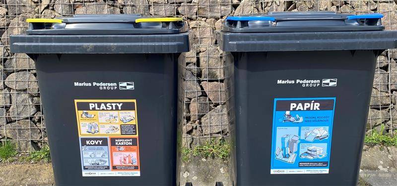 Kdo si nádoby na třídění papíru a plastů nestihl objednat nebo se rozhodne až nyní, lze vyplněnou závaznou objednávku doručit na podatelnu Městského úřadu Žamberk nebo odeslat elektronicky do konce září 2024.