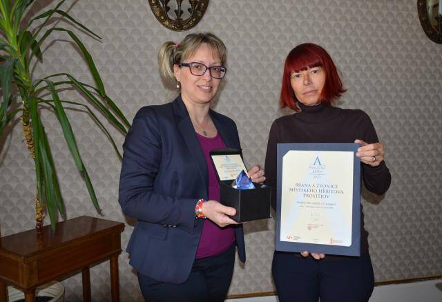 Oceněným soutěžním projektem v 2. kategorii nad 2 mil. Kč bez DPH byla rekonstrukce vstupní brány městského hřbitova, přilehlých zdí, domu správce hřbitova a zvonice. 
                              Číst dál...