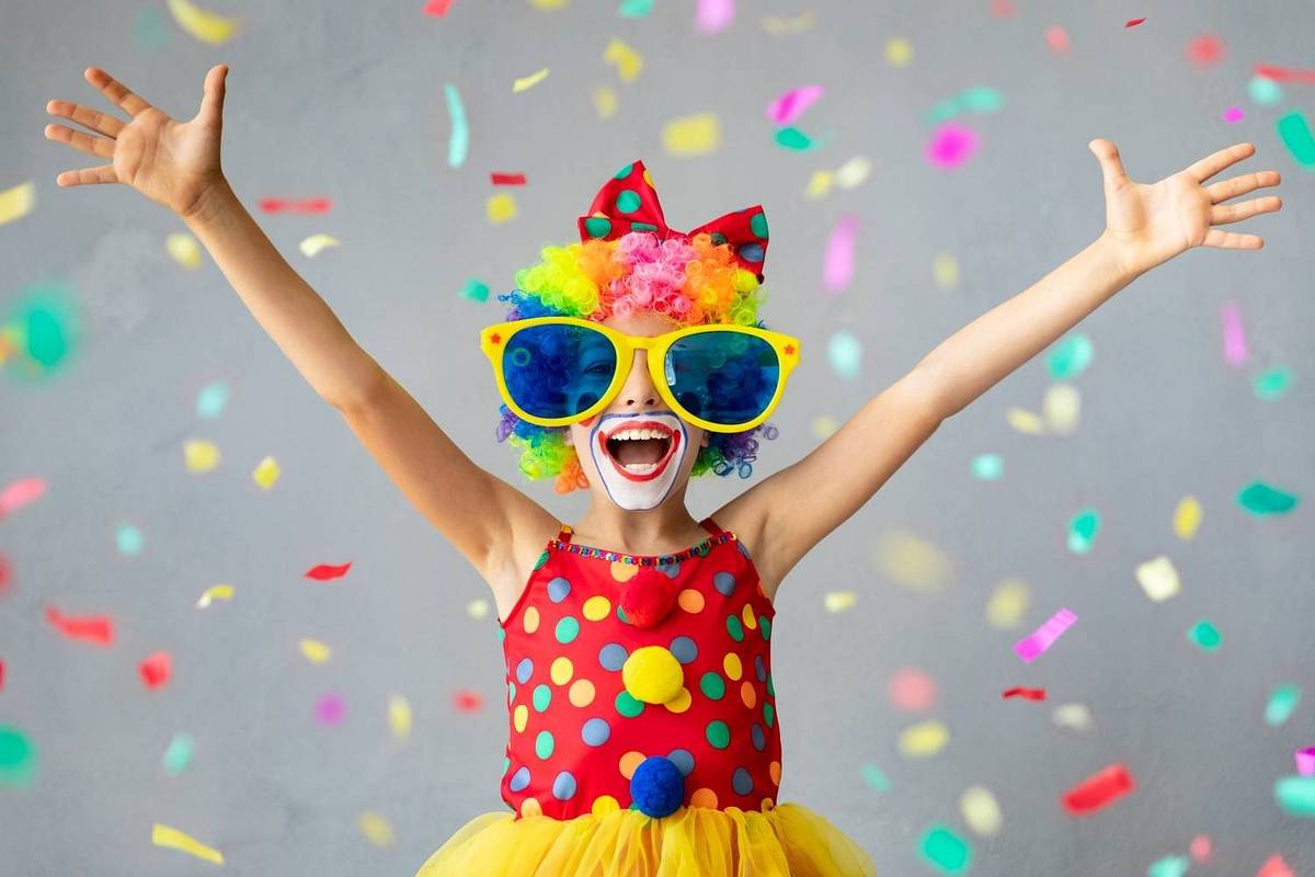 - Dětský karneval - 23. březen
- Pálení čarodějnic - 30. duben
- Třetí ročník souboje gulášů + hudební doprovod - 8. červen
- Sranda fotbálek + diskotéka - 29. červen
- Objevujeme Evropu - 27. červenec
- Večery s kytarou - dle domluvy na kiosku
- Moto sraz M300  - 9. 10. 11. srpen
- Výstava Klubu faraonských psů + taneční zábava  - 23. 24. 25. srpen
- Rozloučení s prázdninami - 31. srpen
- Stezka odvahy a Dýňobraní - 12. říje