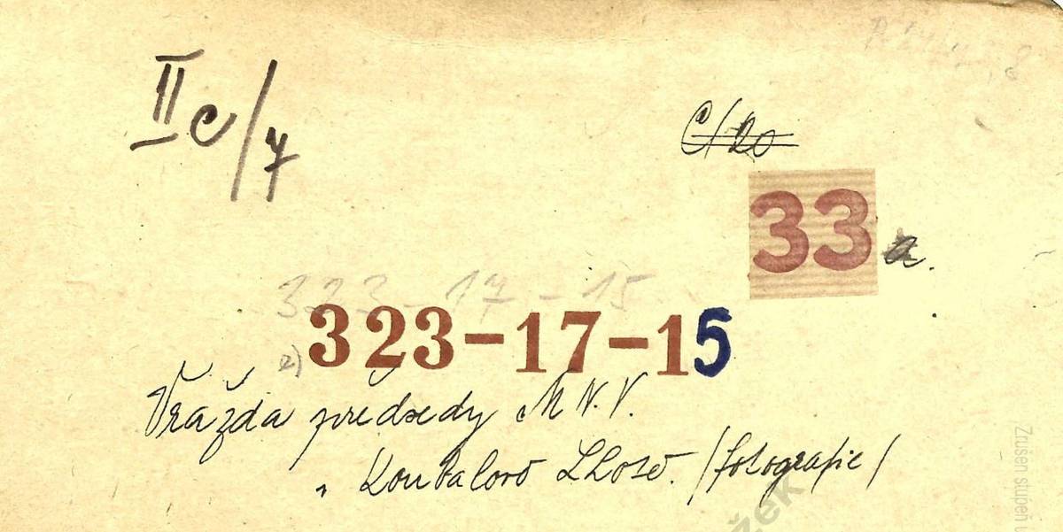 Teror v Koubalově Lhotě. Úvodní strana složky StB k případu vraždy předsedy Místního národního výboru v Koubalově Lhotě Vladimíra Mandíka.