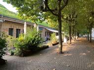 V bývalém opevnění se teď nachází útulné restaurace.