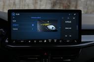 U Audi A8 jde vytvořit preferované tlačítko na menu, řidič tak vypne asistent daleko jednodušeji.