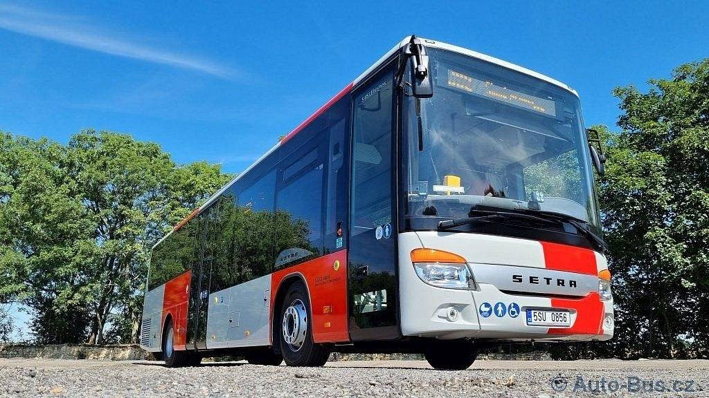 Dobrý den. Byl nám nabídnut víkendový provoz na lince 805 na trase Kutná Hora - Kolín a zpět . Jedná se o 4 spoje do Kolína a 4 spoje do Kutné Hory v sobotu i v neděli. Stojí to nemalou částku a tak nás zajímá skutečný zájem o tuto službu. Žádáme vás tímto o váš názor. Děkujeme. Můžete i tajně - stačí vhodit do schránky na OÚ papírek s vyjádřením Ano - Ne. Prosím tento víkend.