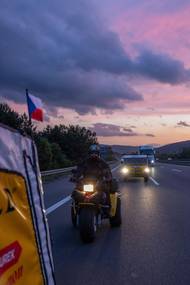 Naším cílem je hora Ararat na druhém konci Turecka, kousek od Íránu, necelých dva tisíce kilometrů od nás.