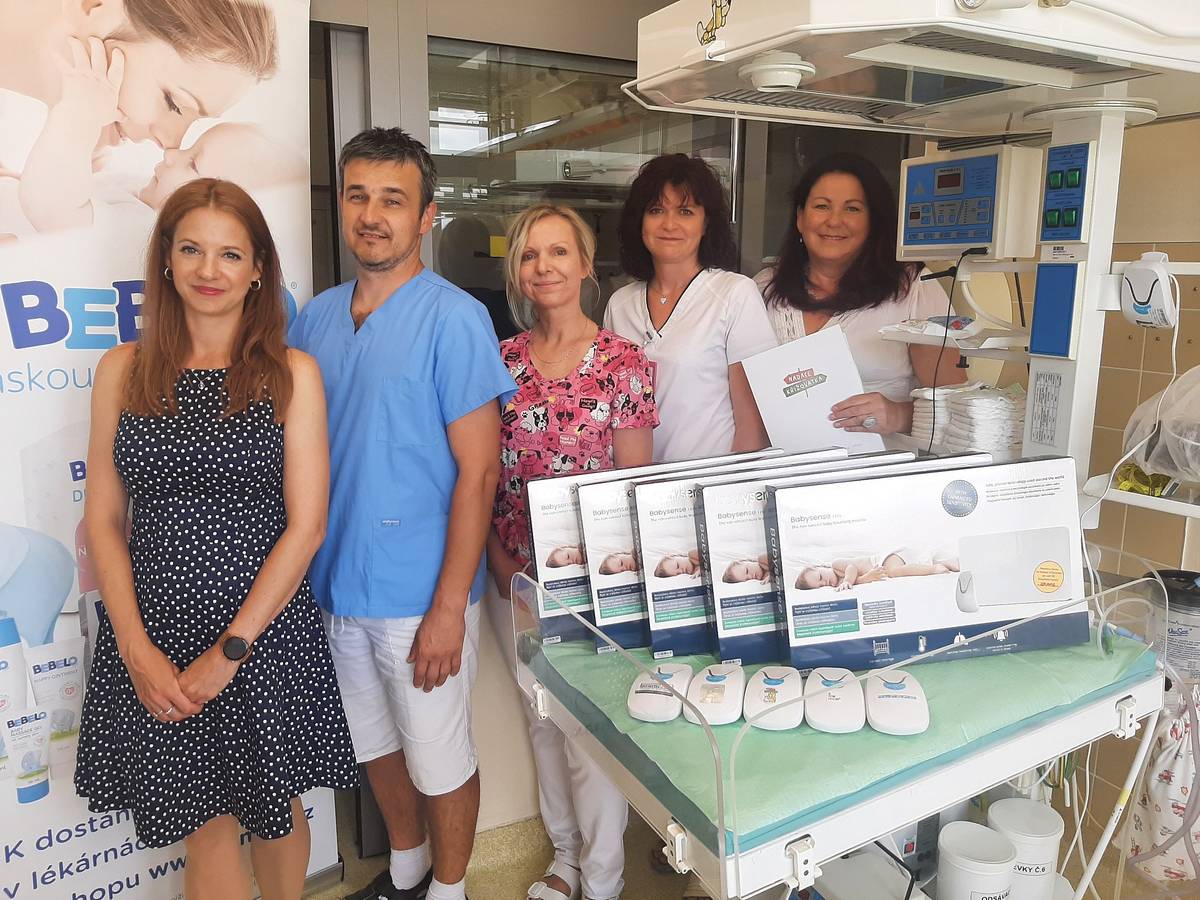 Ředitelka Nadace Křižovatka Mgr. Štěpánka Pokorníková předala ve středu 28. června 2023 dvacet monitorů dechu v celkové hodnotě padesát tisíc korun na novorozeneckém oddělení...více zde.