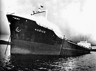 Golden Ocean, Rich Honor, Jan Želivský. To jsou jména, která nesla úplně poslední loď, kterou Československá národní plavba odkoupila. Byla vyřazena ve stejném roce, kdy byla uvedena do provozu - 1998. Podnik fakticky zanikl poté, co jej odkoupily firmy spojené s podnikatelem a finančníkem Viktorem Koženým a lodě rozprodaly. Čeští námořníci dnes působí u zahraničních firem, původní podnik existuje dál pod svým názvem, místo námořní plavby se ale věnuje například správě nemovitostí.