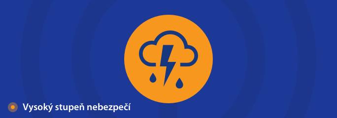 Na severu Jihomoravského kraje a na jihu Olomouckého kraje se vyskytuje velmi silná bouřka. Je doprovázena kroupami o velikosti přes 2 cm, nárazy větru až 25 m/s a také přívalovým deštěm. Bouřka postupuje k východu na Olomoucko a Přerovsko a její aktivita zůstává vysoká.                        


                                                                Výstraha platí od 8.6.2024                                                                do 8.6.2024 22:00                                        pro Jihomoravský kraj, Olomoucký kraj


                                            Je předpovídán nebo pozorován intenzivní hydrometeorologický jev. Lokálně se očekává přívalový déšť s možným intenzivním odtokem vody ze svahů, rychlým rozvodněním malých toků a suchých koryt, zatopení podchodů, podjezdů, sklepů, podemletí komunikací nebo jejich zanesení unášeným materiálem apod. Při nasyceném povodí předchozími srážkami je v orograficky členitém terénu pravděpodobný vznik přívalové povodně. Vítr může vyvracet stromy a působit i rozsáhlejší škody na majetku, výpadky v energetice, problémy v dopravě apod. Nebezpečí představují také kroupy a blesky. Je třeba dbát na bezpečnost zejména s ohledem na nebezpečí zásahu bleskem a úrazu padajícími a poletujícími předměty a kroupami. Nutno zajistit okna, dveře, skleníky, volně položené předměty apod. Při řízení vozidla v bouřce snížit rychlost jízdy a jet velmi opatrně, sledovat dopravní zpravodajství. Nevstupovat a nevjíždět do proudící vody a zatopených míst. Vývoj a postup bouřek lze sledovat na výstupu z meteorologických radarů v mobilní aplikaci ČHMÚ nebo na webových stránkách www.chmi.cz.