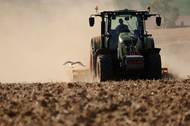 Sucho v západní Evropě se promítne i do letošní úrody. Farmáři varují, že se tak ještě zhorší situace, která je už nyní napjatá kvůli ruské invazi na Ukrajinu.