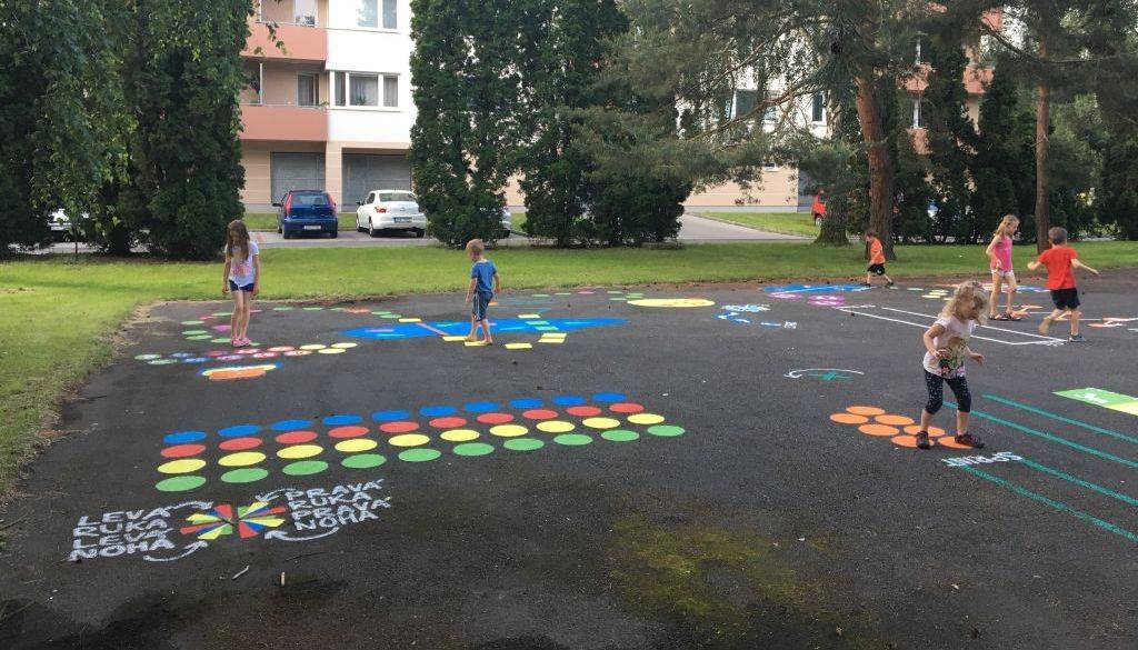 Zlín -  Projekt Tvoříme Zlín, který pomáhá realizovat nápady jeho obyvatel, má před letošní uzávěrkou. Podávání návrhů pomocí formuláře bude na webových stránkách www.tvorimezlin.cz možné už jen do středy 31. května.