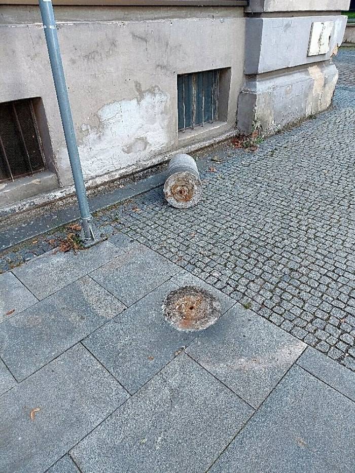 Dobrý den, děkujeme za podnět.