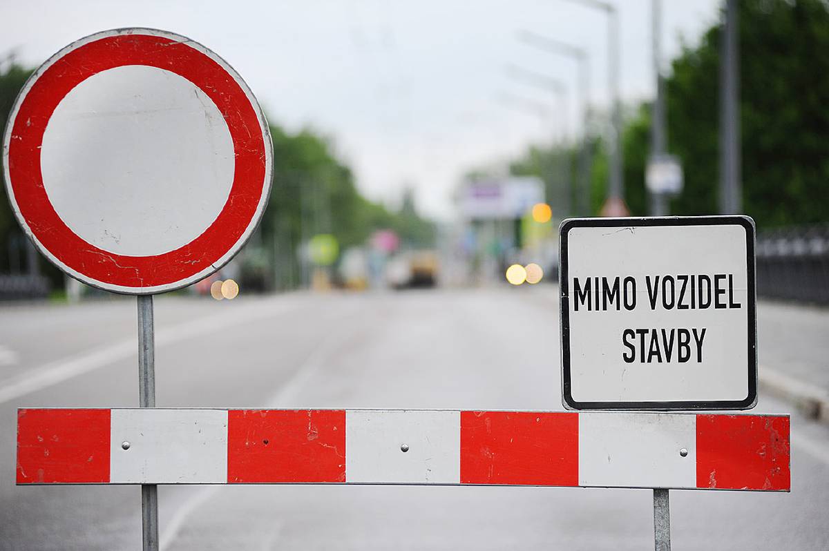 Uzavírka silnice III/0172 z důvodu opravy mostu v Opatovicích v období 2.4. - 30.8.2024.