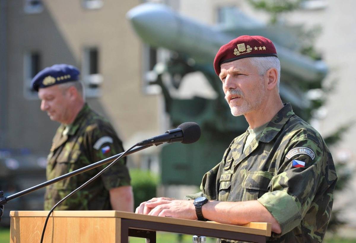 Petr Pavel po jmenování do funkce funkce náčelníka generálního štábu Armády ČR. Olomouc, rok 2012.