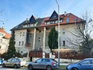 Dům od Ladislava Machoně ve Šrobárově ulici.