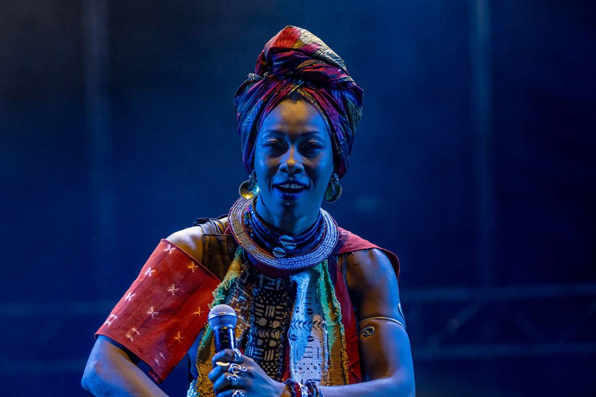Zpěvačka Fatoumata Diawara.