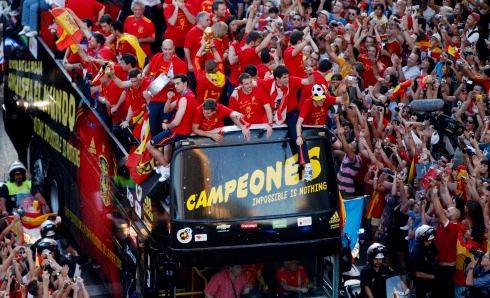 V sobotu 11. července uplynulo přesně 10 let od chvíle, kdy Španělé poprvé v historii vyhráli mistrovství světa ve fotbale. Stalo se tak na šampionátu v Německu, kde ve finále porazili 1:0 Nizozemsko gólem Andrése Iniesty v prodloužení.