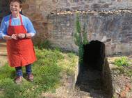 Pec je přes 300 let stará.