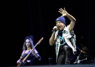 Momentálně se opět souběžně věnuje i vlastní tvorbě. Na festivalu Masters of Rock představil sólové album The Mandrake Project, které v březnu vydal po devatenáctileté pauze.