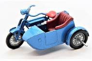 Někdy k vysoké ceně stačí jen raritní barva. To je případ motorky Sunbeam se sajdkárem Milford od firmy Matchbox z počátku 60. let v modrém laku. Oficiálně se přitom prodávala jen stříbrná. Jedná se o prototyp, podle prodávajícího získaný přímo od Matchboxu.