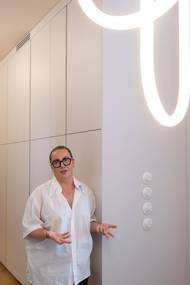 Co je moderní, jsem se v bytě snažila barevně odlišit.