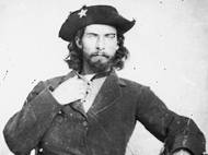 Vůdcem partyzánů byl Krvavý Bill Anderson, který si získal pověst surového řezníka. Nepřátelům skalpoval hlavy a zohavoval jejich těla.