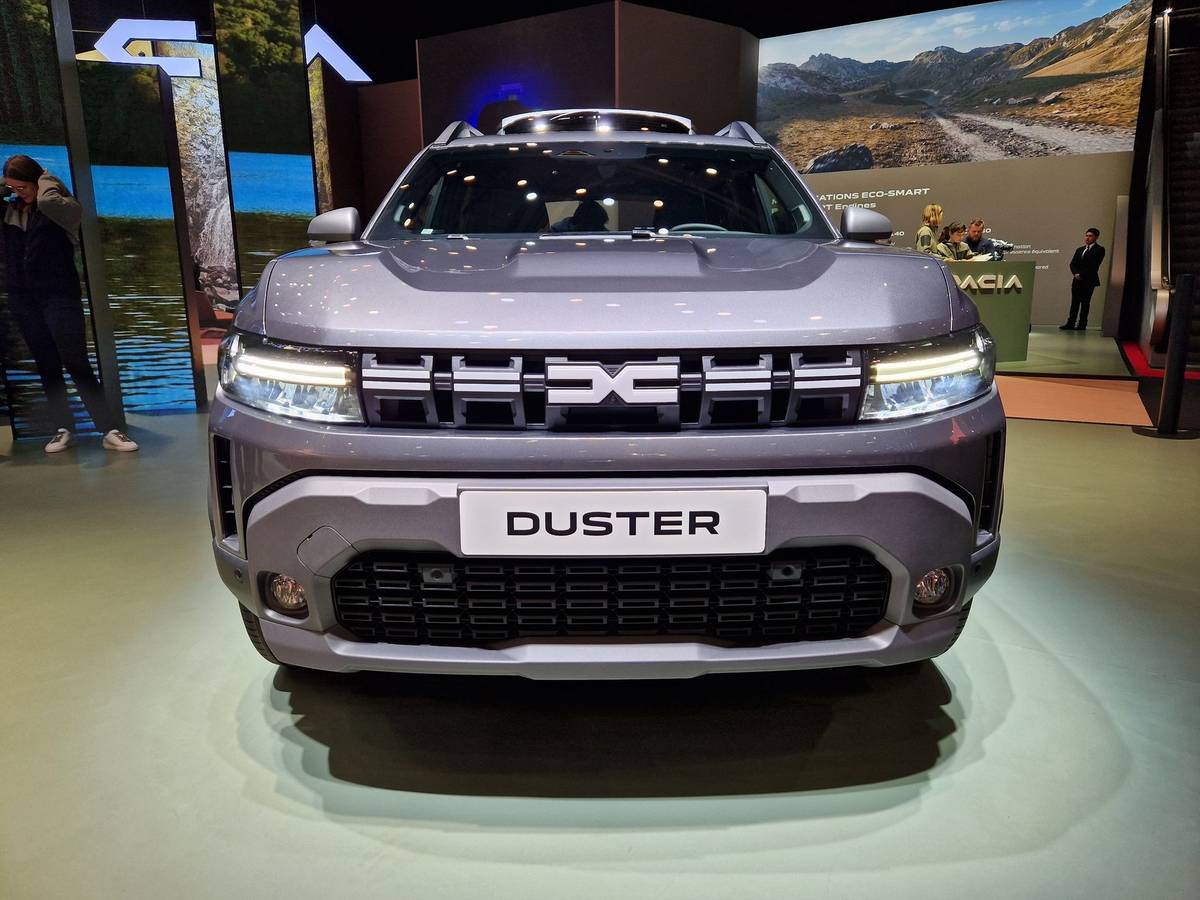 Dacia představila v Ženevě ve světové premiéře třetí Dacii Duster, která vypadá úplně jinak než předchůdce.