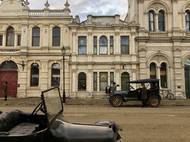 Snímek ze Síly psa.