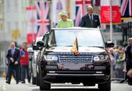 Její Výsost královna Alžběta II.