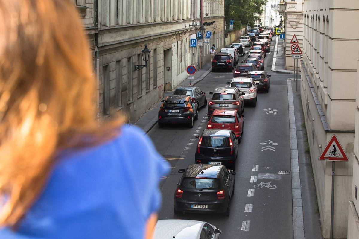 Řidiči se i do nejhistoričtějšího centra města dostanou bez omezení. Na rozdíl třeba od některých jiných historických měst na západě, jihu a severně od Česka.