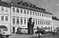 Opět legendární československý autobus, který karosovali mistři ve Vysokém Mýtě. Tentokrát ale v Praze.