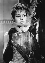 Začátkem 70. let do kin přišel poslední, 46. film s Brigitte Bardot v hlavní roli: Příběhy velmi dobrého a veselého Colinota Trousse. Herečce bylo 39 let a ukončila kariéru. "Opustila jsem film, aby on neopustil mě," vysvětlila svůj ústup ze slávy. Skončila, protože nechtěla hrát "matky a jiné rozumné dámy".