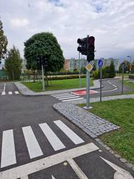 Světelné křižovatky jsou samozřejmostí.