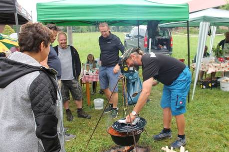Fotografie z oslav naleznete zde.