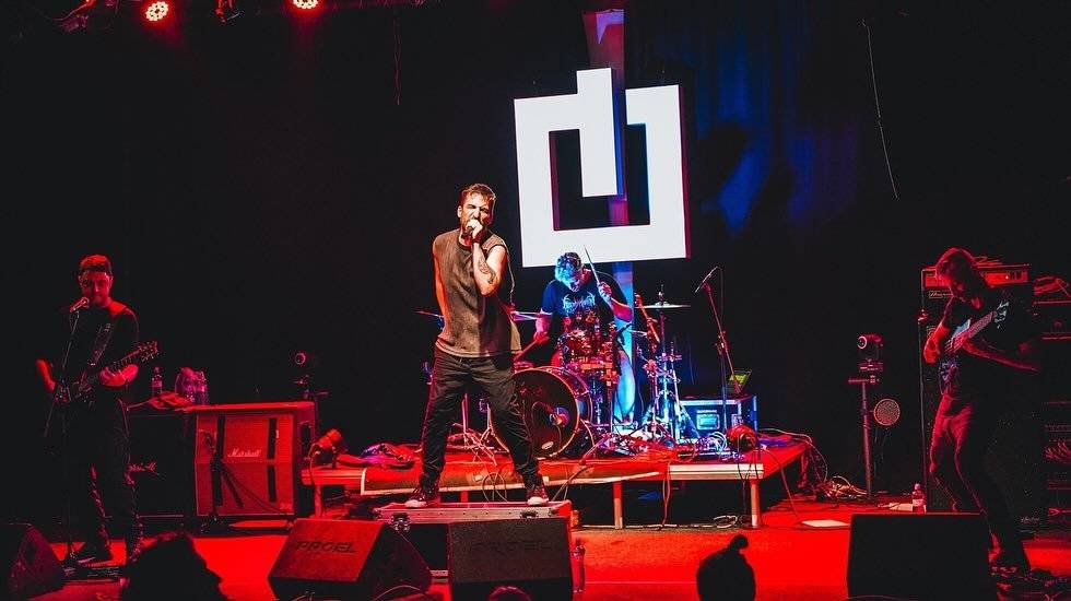 Rocková pec, Kotlina ve Vysoké Peci u Nejdku – pátek 26. 7. 2024 od 18.00 – STUDIX – rock/ Ostrov, EXTRA BAND – rock, thrash/ Plzeň, KULTIVÁTOR – hard rock, heavy/ Praha, ARTHEMION – melodic metal/ Písek
Rocková pec, Kotlina ve Vysoké Peci u Nejdku – sobota 27. 7. 2024 od 14.00 – MENHIR – hard rock/ České Budějovice, EPIDEMY – thrash metal/ Praha, KRYPTOR – thrash metal/ Praha, DETHERITORY – doom, metalcore/ Praha, DOUPOV – thrash metal/ Klášterec nad Ohří, SPHERES – rock/ Stříbro, NAZGUL – heavy metal/ Praha
Jakoby Kavárna Ostrov – pátek 26. 7. 2024 od 20.00 – BIRCHTOWN – acoustic rock, pop/ Sokolovsko
Sokolovské kulturní léto, Staré náměstí Sokolov – pátek 26. 7. 2024 od 19.00 – SO FINE – pop rock/ Slovensko
Křest desky, U Muzikanta, Cheb – sobota 27. 7. 2024 od 17.00 – HADEM PRO MÉHO MUNGA – alternative, garage/ Chodov, NELEGÁLNÍ SKLÁDKA – punk, rock/ Cheb
TIP!!! Core Session vol. 6, Klubovna Čtyřka, Chodov – sobota 27. 7. 2024 od 19.00 – BMR – numetal/ Mexiko, INHUMAN RAMPAGE – death metal/ Lucembursko, SUFFOCATE WITH YOUR FAME – deathcore/ Praha, THURSDAY THERAPY – hardcore/ Mariánské Lázně
Krušnohorské léto, Maringotka Hřebečná, Abertamy – sobota 27. 7. 2024 od 15.00 – HLAHOL – hard rock, heavy/ Teplice, TAJFUN – hard rock/ Karlovy Vary, OFF TOPIC – rock/ Karlovy Vary, CHYBA 404 – pop rock/ Karlovy Vary
Rock In Roll, Koupaliště Nová Role – sobota 27. 7. 2024 od 13.00 – HLAVOLAMY – rock/ Karlovy Vary, THE SWITCH – crossover/ Praha, SPS – punk rock/ Praha, CIVILNÍ OBRANA – pop, rock/ Čáslav, J.A.R. – funky, world music, pop/ Praha, VISACÍ ZÁMEK – punk rock/ Praha
Kostel Narození Panny Marie, Štědrá – sobota 27. 7. 2024 od 18.00 – JARMILA VLACHOVÁ – akordeon, EVA ŠAŠÍNKOVÁ – kontrabas, JITKA HOSPROVÁ – viola – barokní hudba/ ČR
DEN OHŘE, U Lávky, Kynšperk nad Ohří – sobota 27. 7. 2024 od 14.00 – JOŽIN BAND – pop, rock, country/ Karlovarsko, VLADIMÍR WALDA NERUŠIL – Waldemar Matuška revival/ Praha, PFP ROCK – hard rock/ Cheb