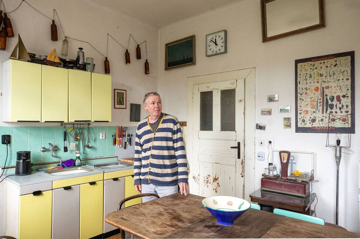 Čtyři byty pronajímá přes internetové portály Booking a Airbnb.