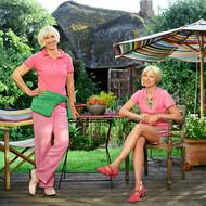 Dita Pepe, z cyklu Autoportréty. Česká fotografka Dita Pepe je držitelkou řady mezinárodních fotografických ocenění včetně Kodak Nachwuchs Förderpreis, Hamburk. Na Institutu tvůrčí fotografie v současné době působí rovněž jako pedagožka.