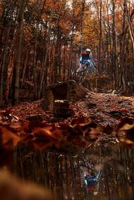 Anjuna Hartmannová: Snímek, který postoupil do finále prestižní celosvětové soutěže fotografů extrémních a menšinových sportů Red Bull Illume 2021.