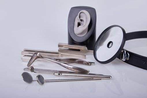 !!! MUDr. Jana Nedorostová je nová lékařka v ORL ambulanci Polikliniky v Jiráskově ulici ve Vodňanech. Ambulance ušní, nosní a krční je v provozu každou středu od 7:30 do 12:00 a od 12:30 do 15:30 hodin. !!!
Pacienti se mohou objednávat na telefonu 383 314 360.
V pondělí, úterý a ve čtvrtek paní doktorka ordinuje v ORL ambulanci Nemocnice Strakonice, a.s., v pavilonu N.O.R.D.