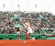 Jestli ale v něčem vynikala, byl to její skvělý přehled na kurtu, dokázala střílet míče od základní čáry, ale stejně dobře si vedla s přechodem na síť.