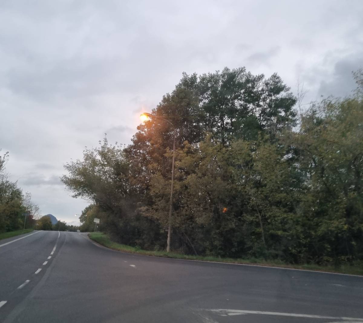 Městské technické služby provedly opravu veřejného osvětlení.