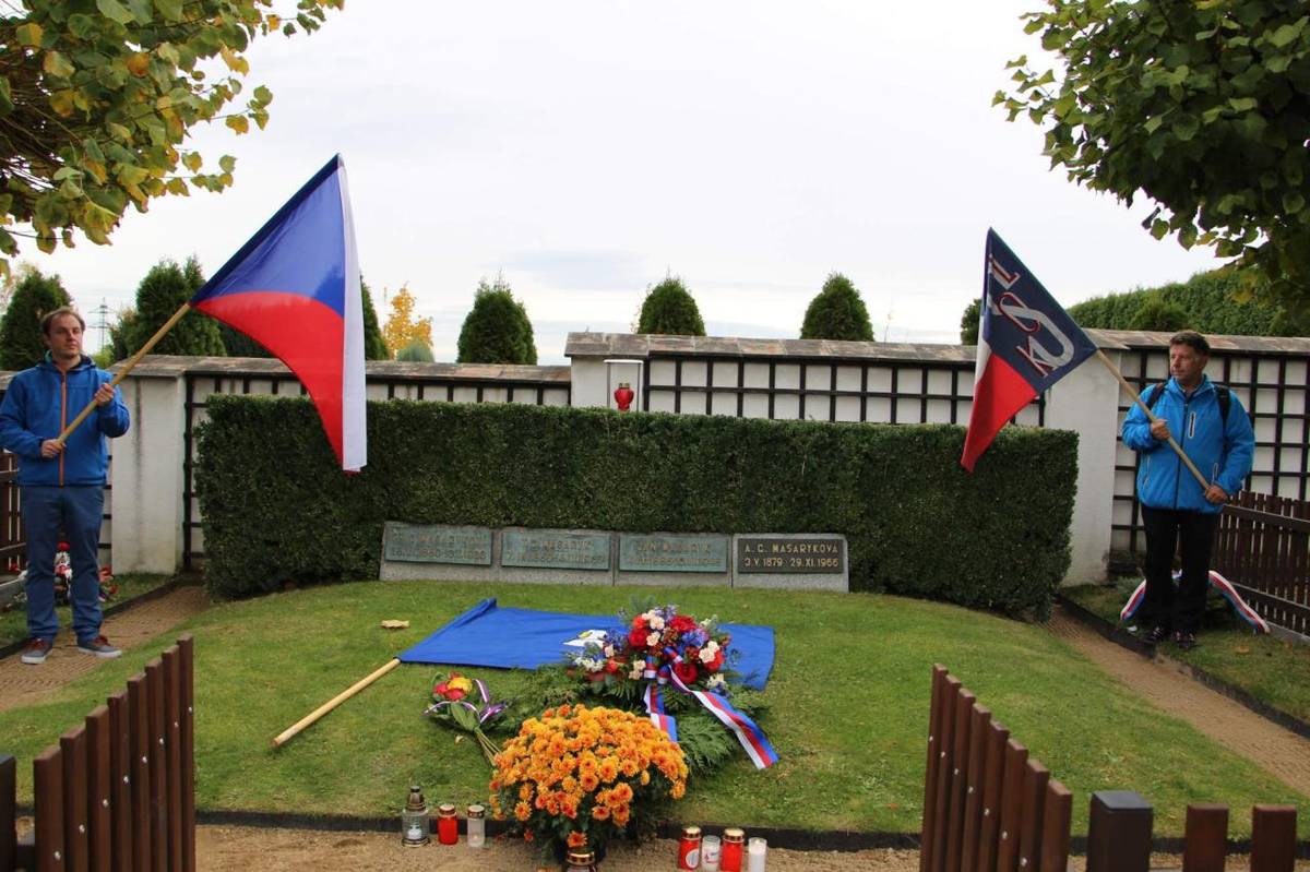 Odkaz na fotografie v plné kvalitě: