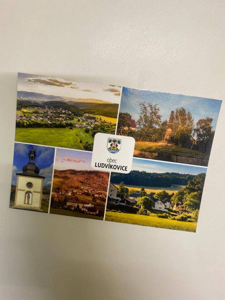 Nově je možné zakoupit na poště Partner Ludvíkovice pohledy obce. Za fotografie děkujeme panu Rychnovskému.