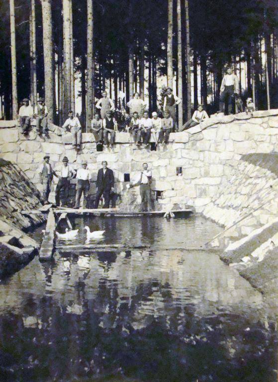 Výstavba potoka 1929 - 1931